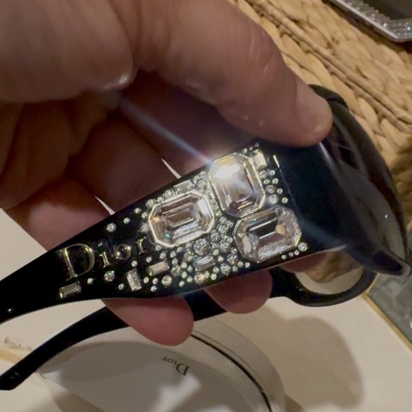 Vintage Authentic CHRISTIAN DIOR “On The Rocks” Sunglasses 807MH - Picture 9 of 9